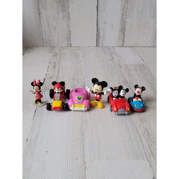 Mickey Minnie Mouse couple car ride playset toy figure - Picture 1 of 8